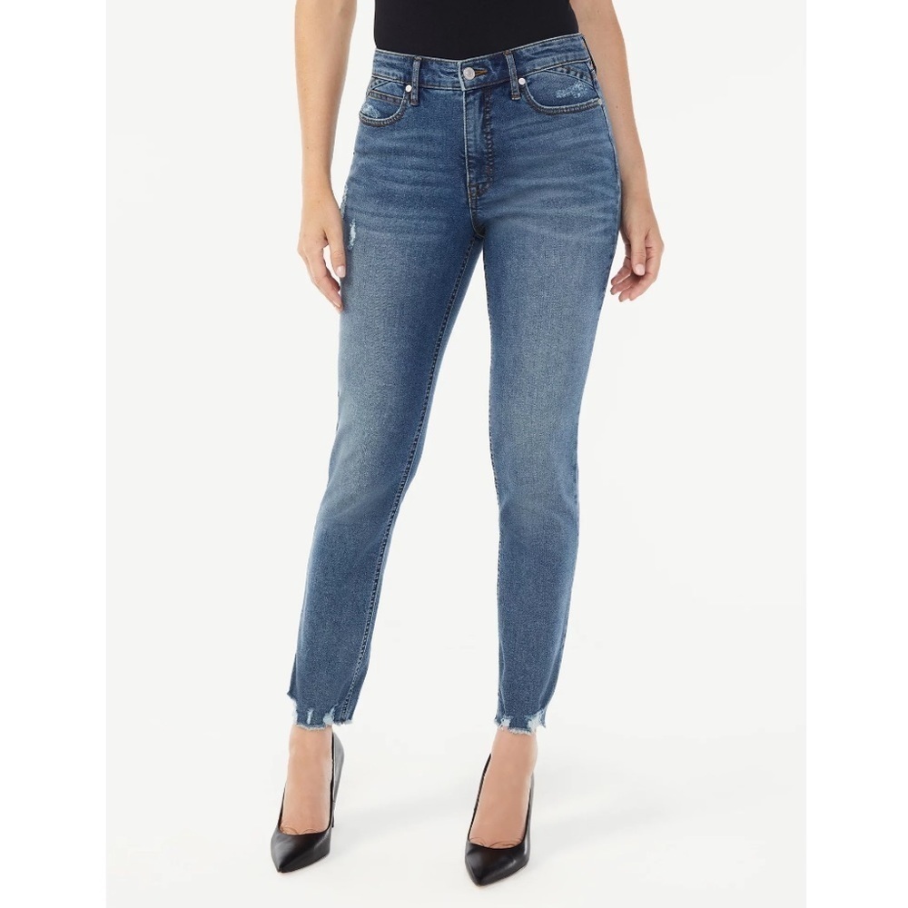 Sofia Jeans Women’s Adora Super Hi-Rise Curvy Girlfriend Jeans